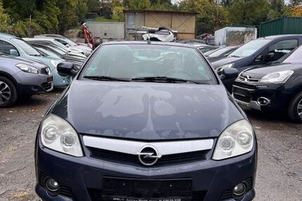 Opel Tigra 207.000 km 1.850 € Stuttgart 70376