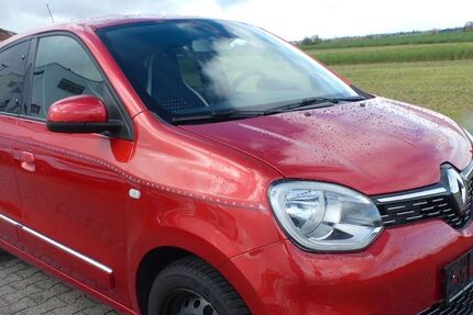Renault Twingo 15.200 km 12.300 € Gerlingen 70839