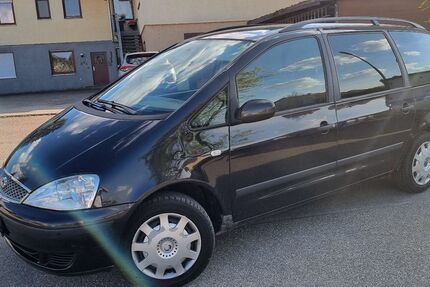 Ford Galaxy 181.698 km 2.299 &euro; Leonberg Gebersheim 71229