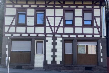 Haus Maulbronn - 9 Zimmer, 215 m&sup2;, 430&euro; | Angebot:26089091