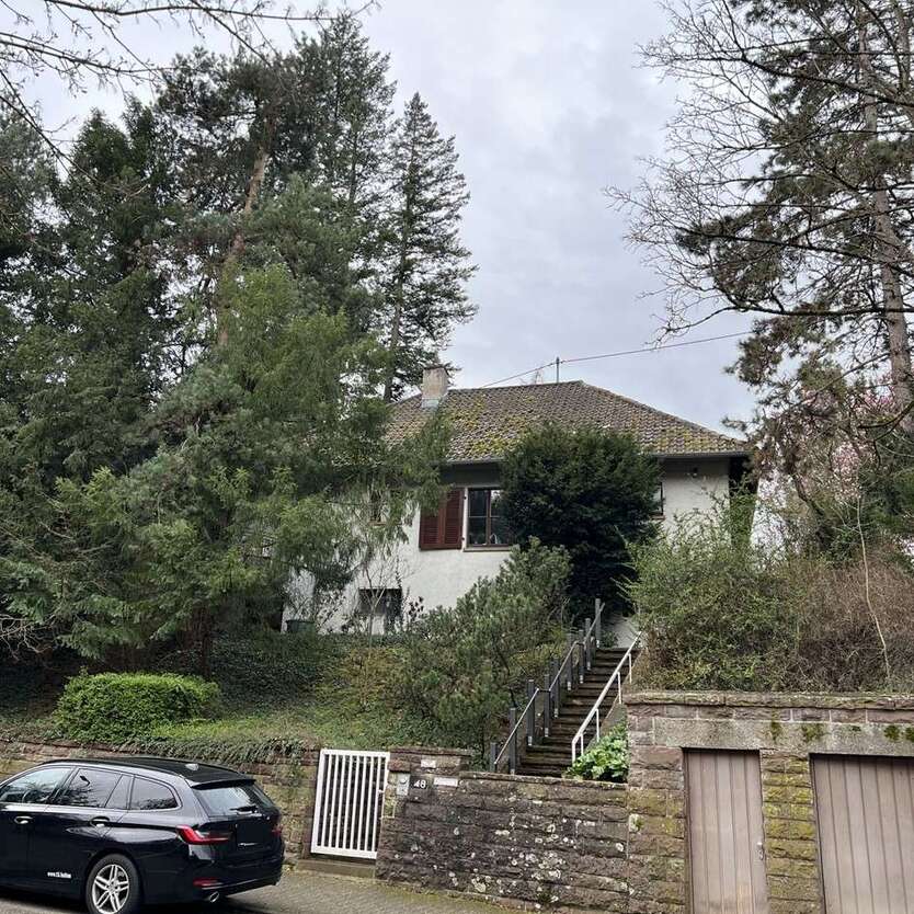 Haus zum Kaufen in Karlsruhe 950.000 € 192 m²