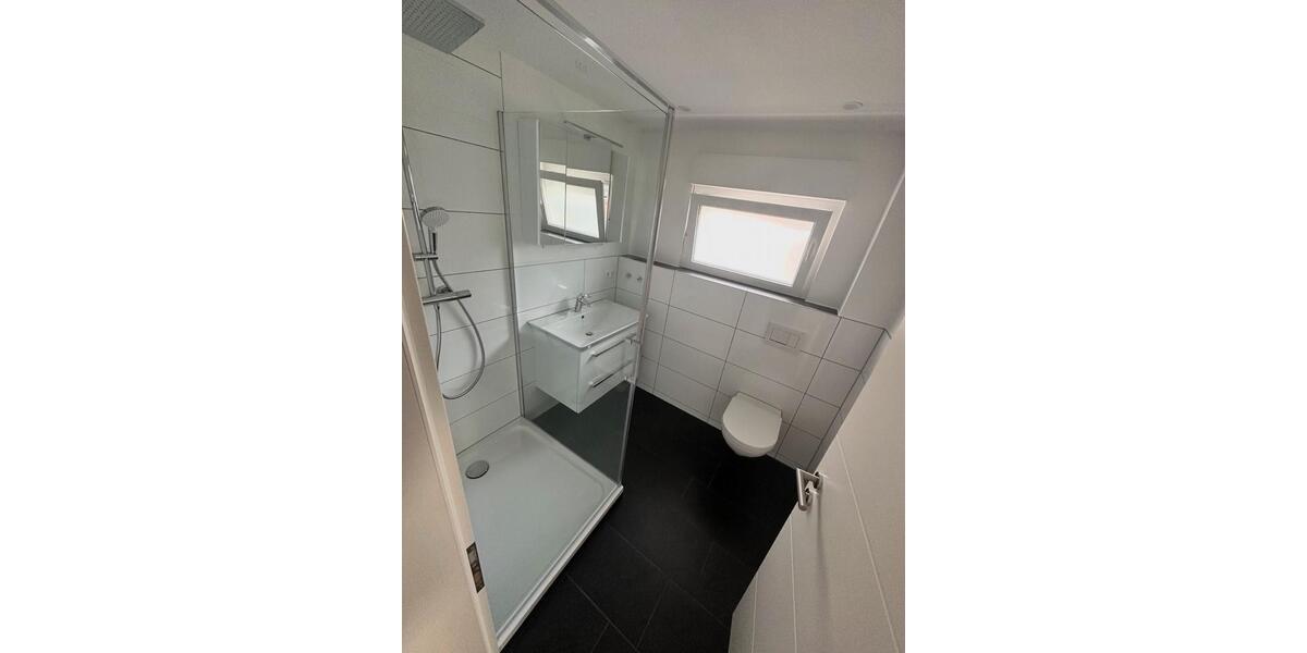 Einfamilienhaus Ispringen - 4 Zimmer, 110 m&sup2;, 1.500&euro; | Angebot:26391914