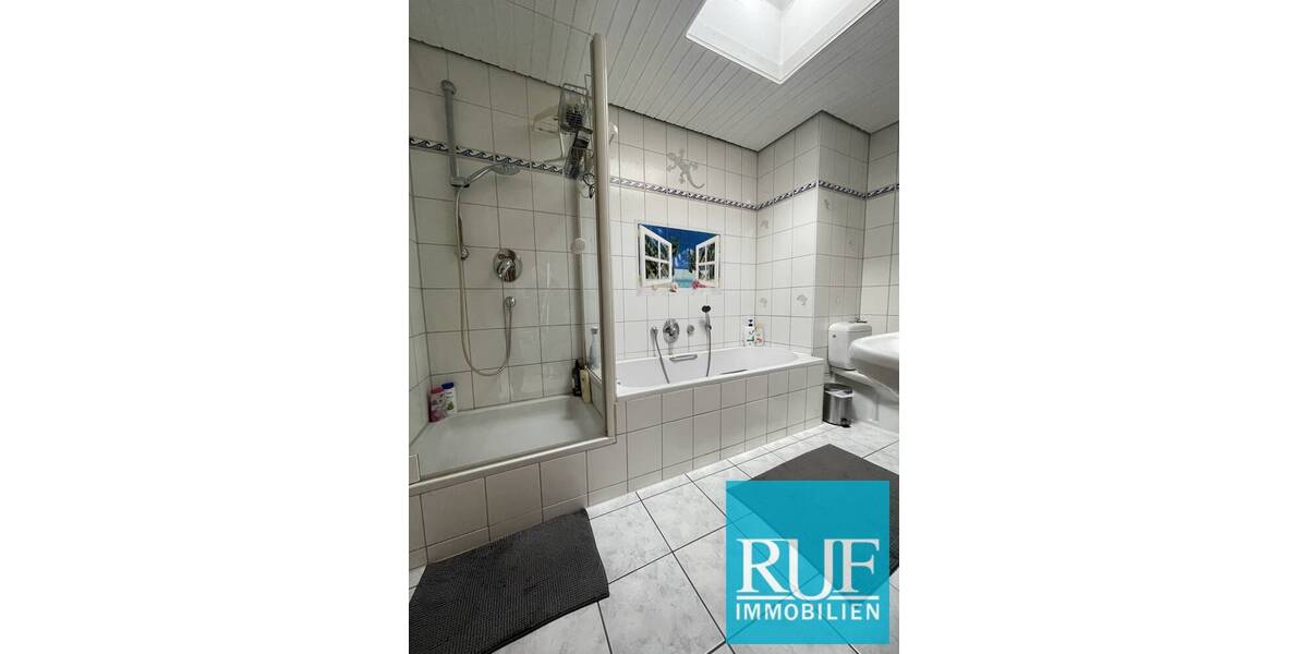 Reihenmittelhaus Pforzheim Eutingen - 4 Zimmer, 110 m&sup2;, 370.000&euro; | Angebot:25997914