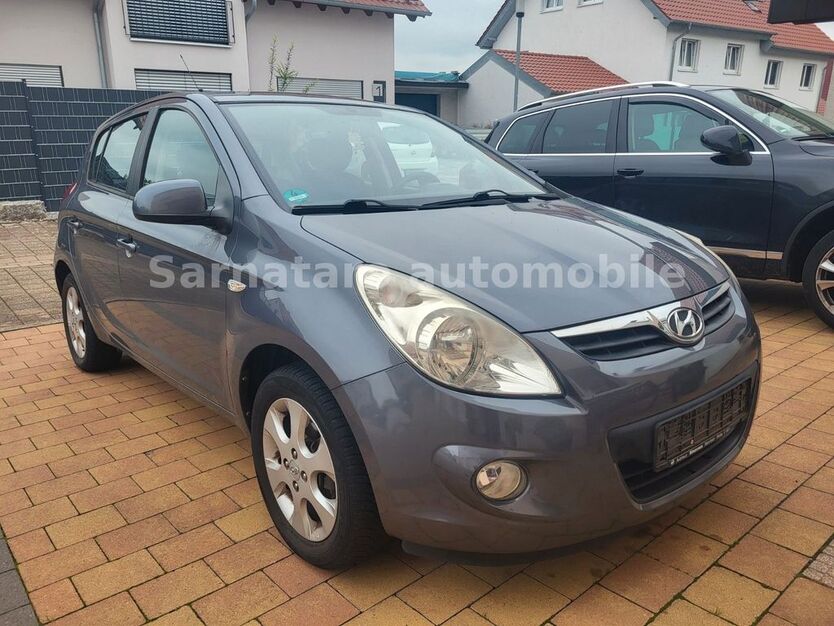 Hyundai i20 145.186 km 2.450 € Richen 75031