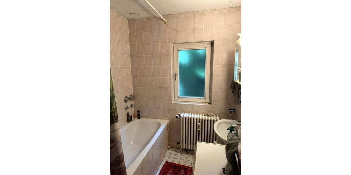 Mehrfamilienhaus, Wohnhaus Neuenbürg - 8 Zimmer, 214 m&sup2;, 249.000&euro; | Angebot:26486637