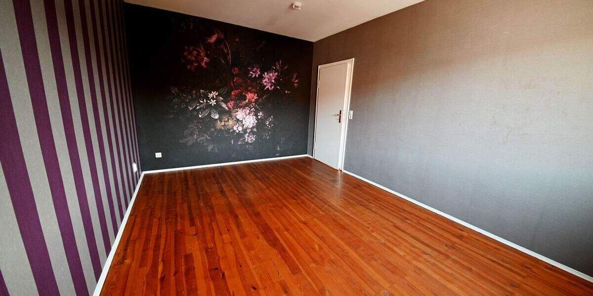 Etagenwohnung Karlsruhe Innenstadt-West - 2 Zimmer, 61 m&sup2;, 195.000&euro; | Angebot:25602618