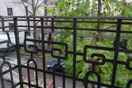 Sanierte Altbau-Wohnung in der belle Etage 4 zimmer