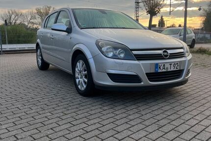 Opel Astra 78.000 km 5.900 &euro; Sulzfeld 75056