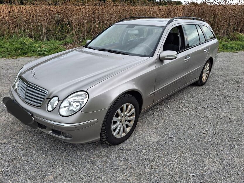 Mercedes-Benz E 280 368.640 km 2.800 € Weissach 71287