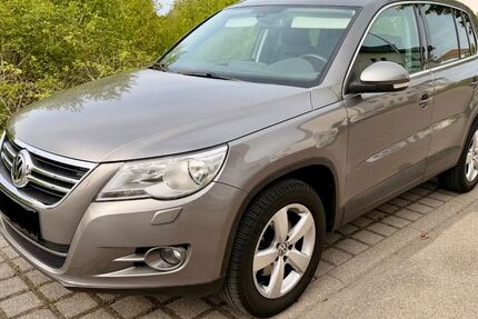 VW Tiguan 140.000 km 7.990 &euro; Pforzheim 75180