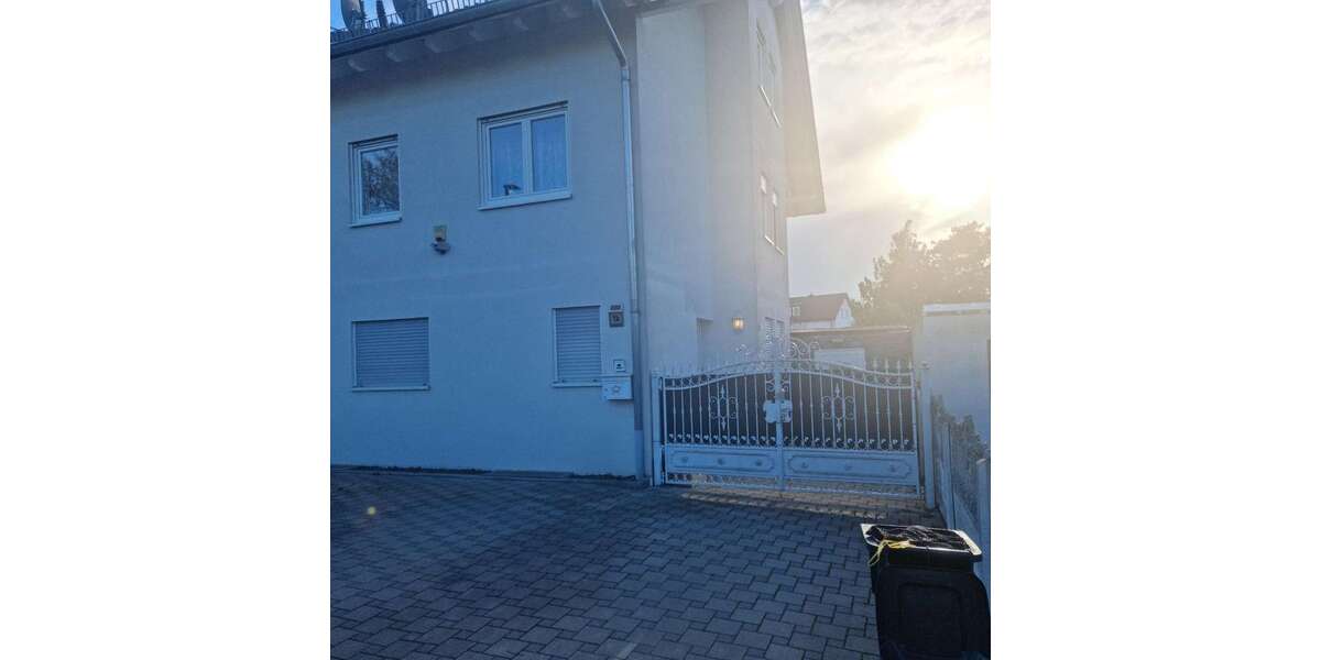 Einfamilienhaus Pforzheim Nordstadt - 7 Zimmer, 161 m&sup2;, 545.000&euro; | Angebot:26185957