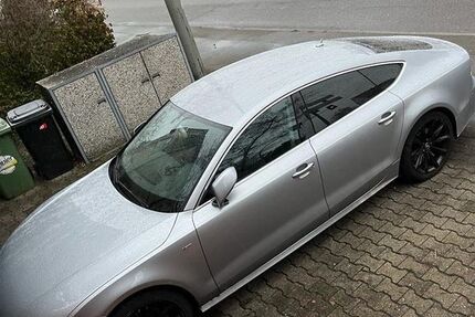 Audi A7 200.000 km 19.299 € Stuttgart 70563