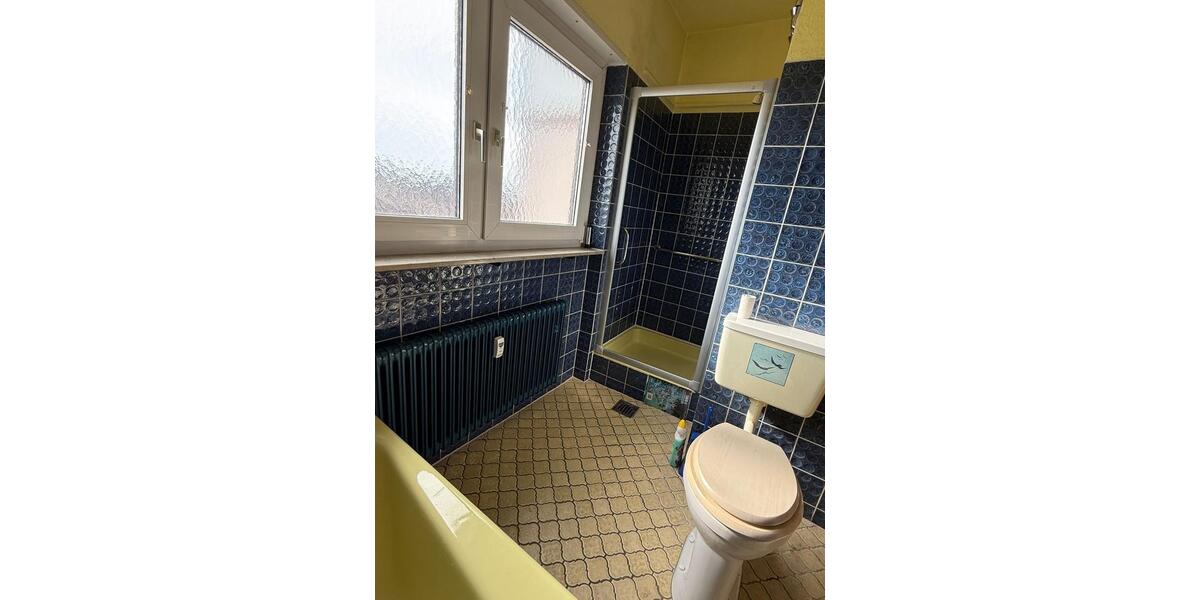 Etagenwohnung Leonberg - 4.5 Zimmer, 108 m&sup2;, 1.700&euro; | Angebot:26582415