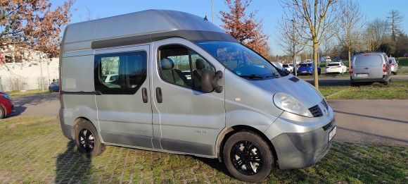 Renault Trafic 218.700 km 4.850 &euro; karlsruhe 76187