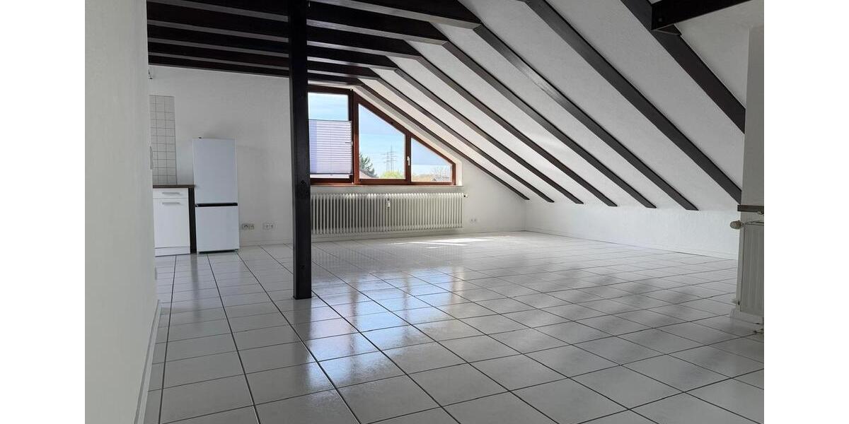 Dachgeschoßwohnung Karlsdorf-Neuthard Neuthard - 3 Zimmer, 74 m&sup2;, 800&euro; | Angebot:26178562