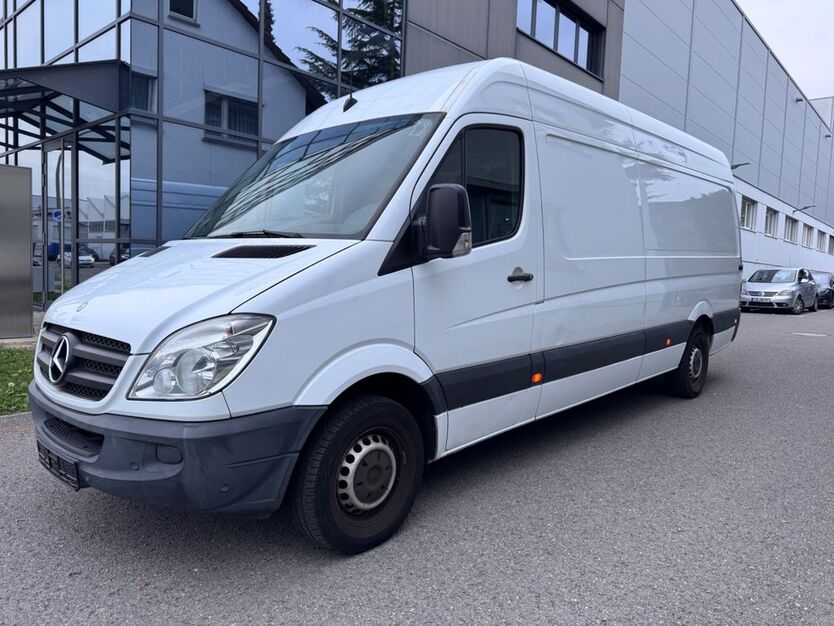 Mercedes-Benz Sprinter 199.898 km 9.099 € Hemmingen 71282