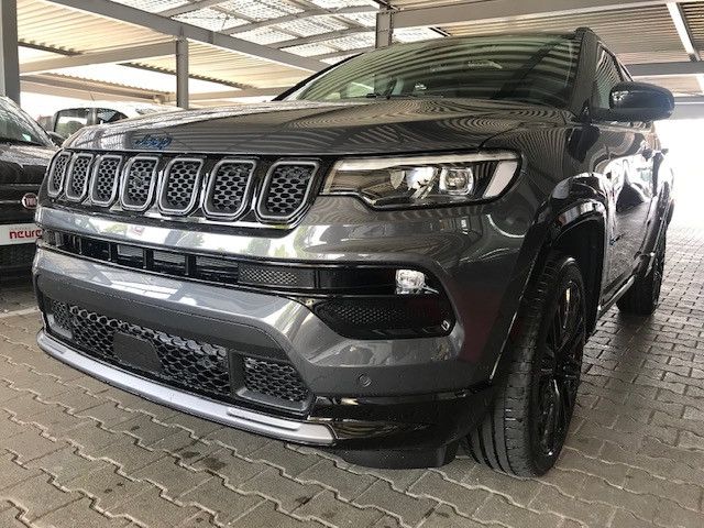 Jeep Compass 10 km 38.990 &euro; Karlsruhe 76185