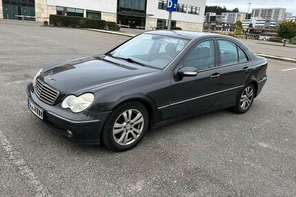 Mercedes-Benz C 220 309.000 km 2.200 &euro; Sindelfingen 71065
