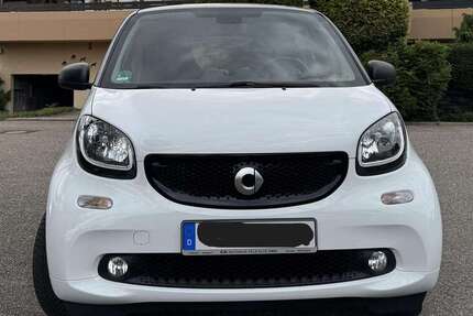 Smart forTwo 50.800 km 8.888 € Stuttgart 70597