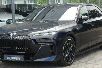 BMW i7 16.780 km 83.900 &euro; Vaihingen / Enz 71665
