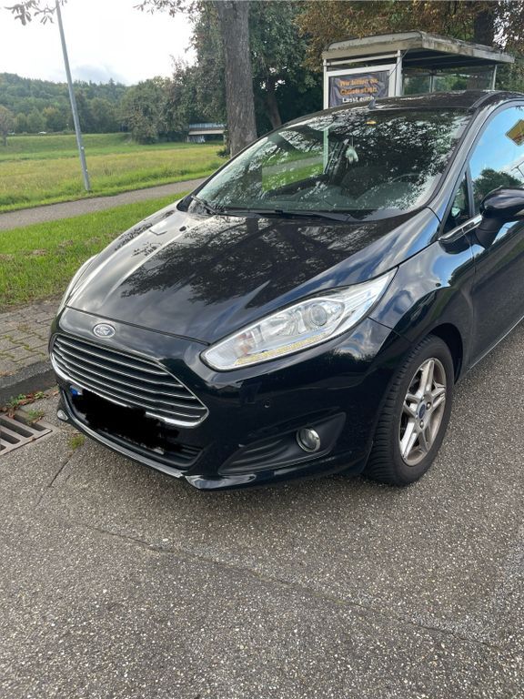 Ford Fiesta 80.000 km 8.149 € Gaggenau 76571