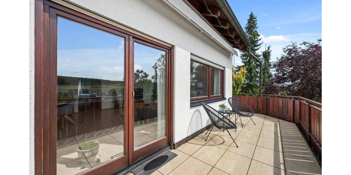 Doppelhaushälfte Simmozheim - 6 Zimmer, 156 m&sup2;, 635.000&euro; | Angebot:25820516