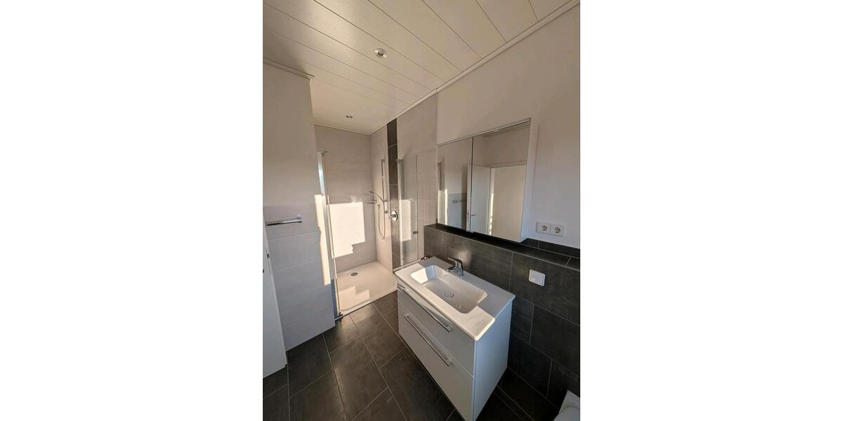 Erdgeschoßwohnung Remchingen - 4 Zimmer, 106 m&sup2;, 1.200&euro; | Angebot:25311199