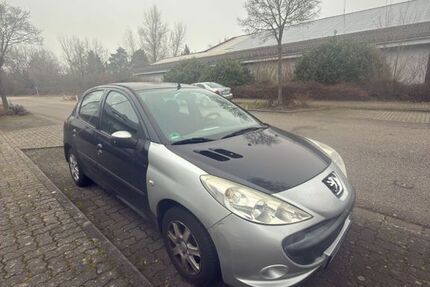 Peugeot 206 97.000 km 1.200 &euro; Karlsruhe 76149