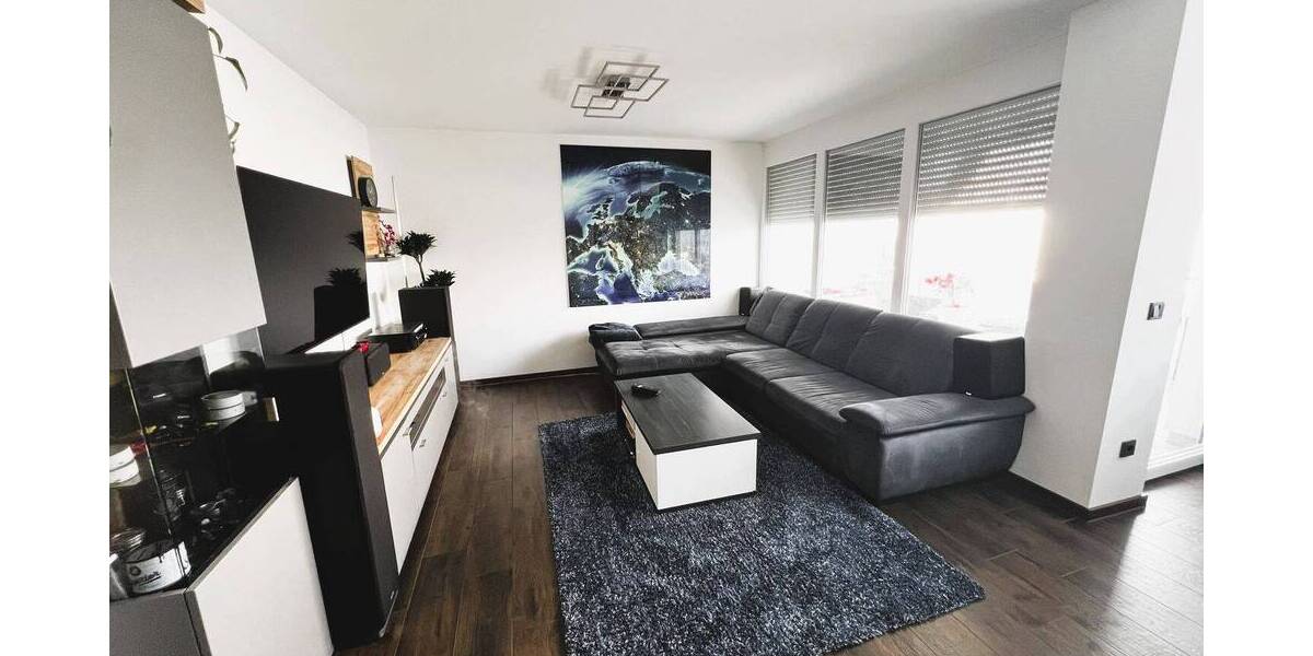 Etagenwohnung Pforzheim Hohenwart - 3 Zimmer, 81 m&sup2;, 1.040&euro; | Angebot:26918063