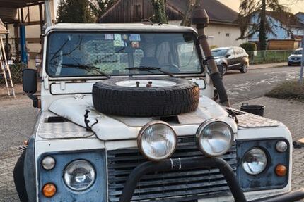 Land Rover Defender 279.000 km 10.499 &euro; Weingarten 76356