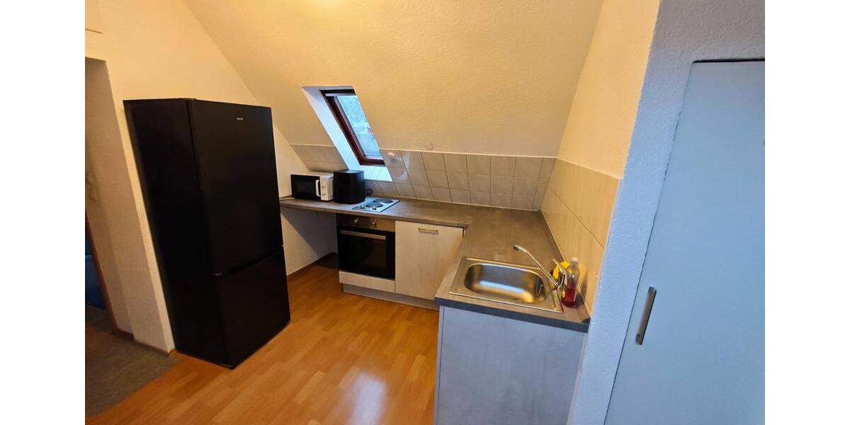 Dachgeschoßwohnung Pfinztal - 2 Zimmer, 34 m&sup2;, 570&euro; | Angebot:25892338