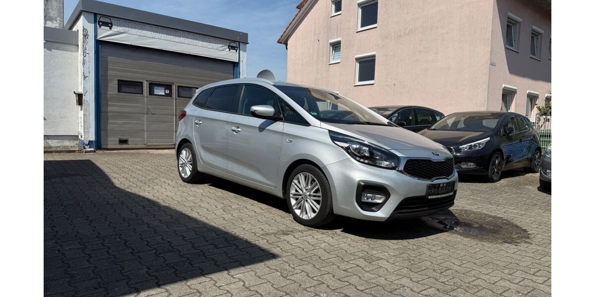 Kia Carens 107.000 km 10.950 &euro; Bruchsal 76646