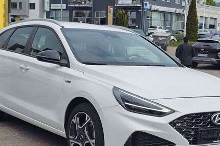 Hyundai i30 17.866 km 22.350 &euro; Leonberg 71229