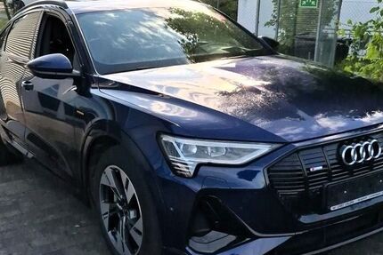 Audi e-tron 56.882 km 38.900 &euro; Ettlingen 76275