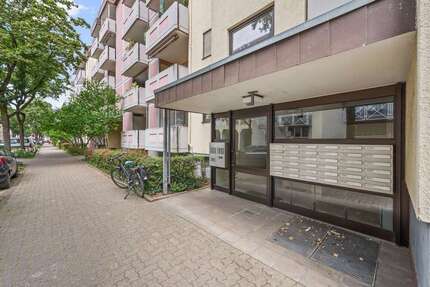 Wohnung zum Kaufen in Karlsruhe 349.000 € 111.61 m²