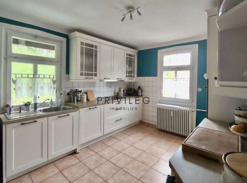 Haus zum Kaufen in Bad Liebenzell 399.000 € 441 m²