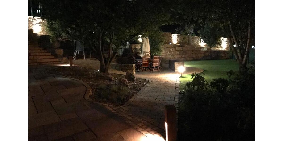 2 Familienhaus auf 1061 qm Grundstück 10 zimmer