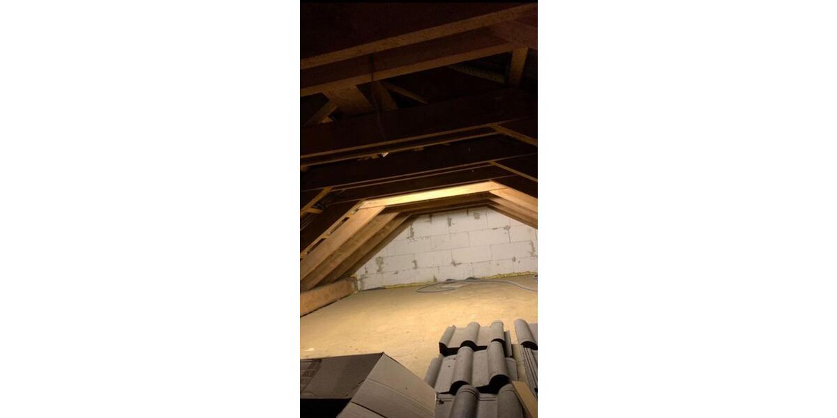 Dachgeschoßwohnung Bretten - 3.5 Zimmer, 100 m&sup2;, 299.000&euro; | Angebot:26521272