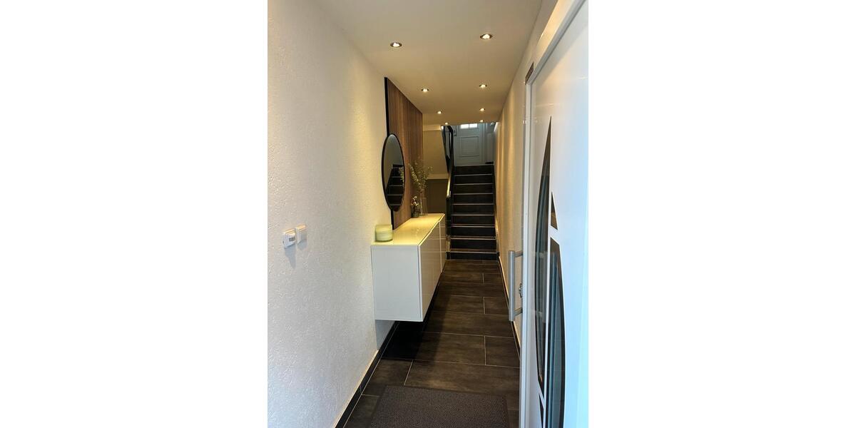 Reihenhaus Pforzheim - 4 Zimmer, 124 m&sup2;, 349.000&euro; | Angebot:26236318