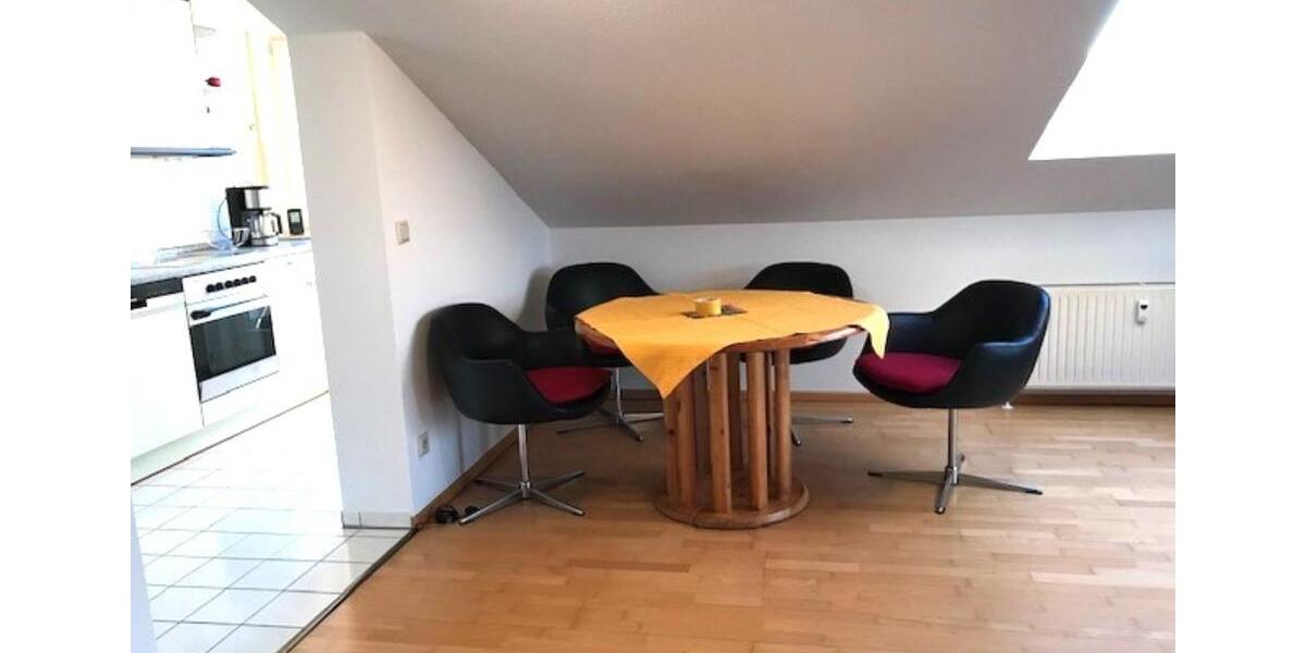 Etagenwohnung Markgröningen - 2 Zimmer, 65 m&sup2;, 18&euro; | Angebot:25443740