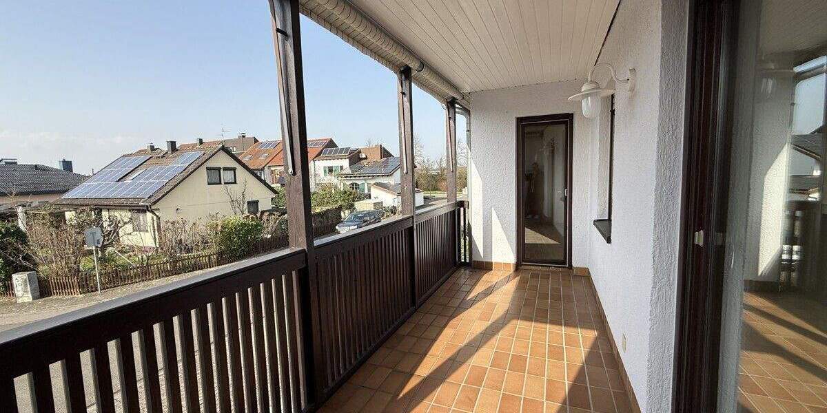 Etagenwohnung Stutensee Blankenloch - 3 Zimmer, 98 m&sup2;, 295.000&euro; | Angebot:25815373