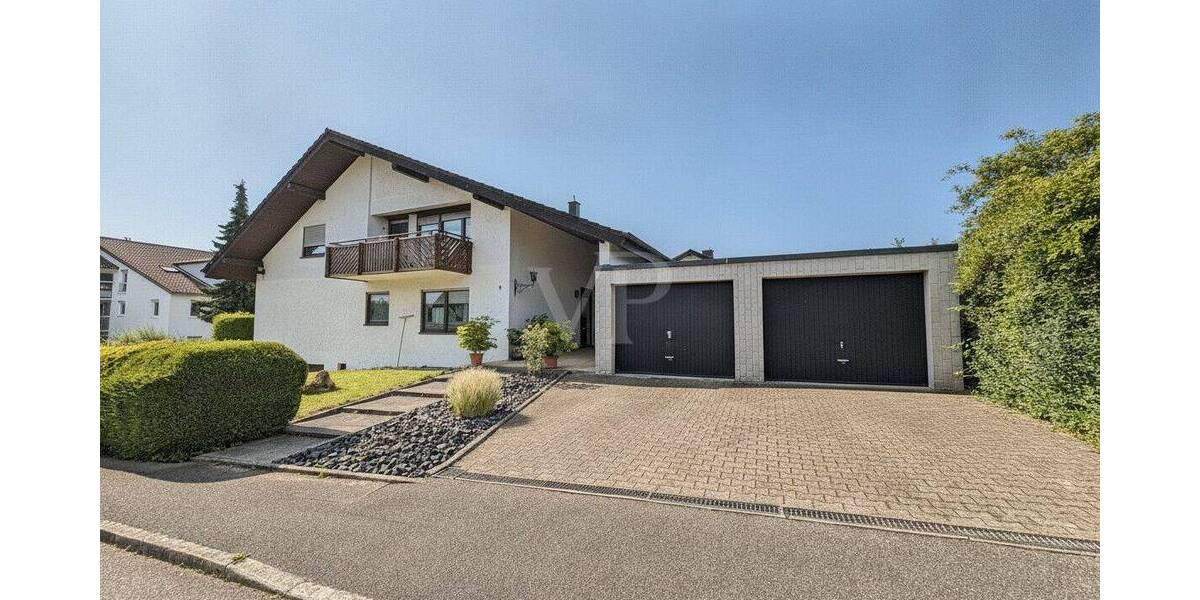 Etagenwohnung Mühlacker / Lomersheim Lomersheim - 4 Zimmer, 143 m&sup2;, 1.200&euro; | Angebot:26881713