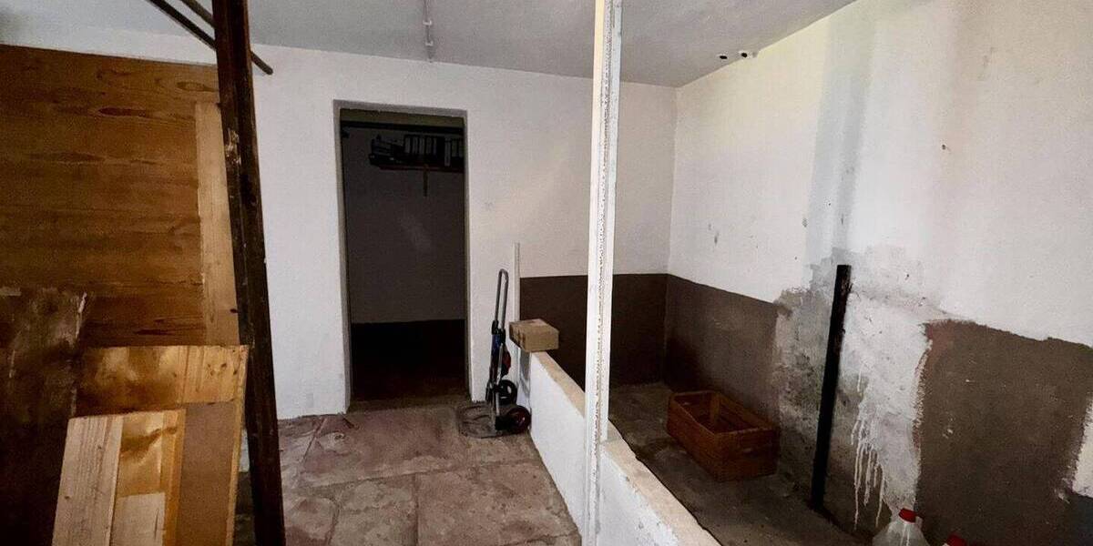 Mehrfamilienhaus, Wohnhaus Neubulach - 8 Zimmer, 208 m&sup2;, 450.000&euro; | Angebot:26293200