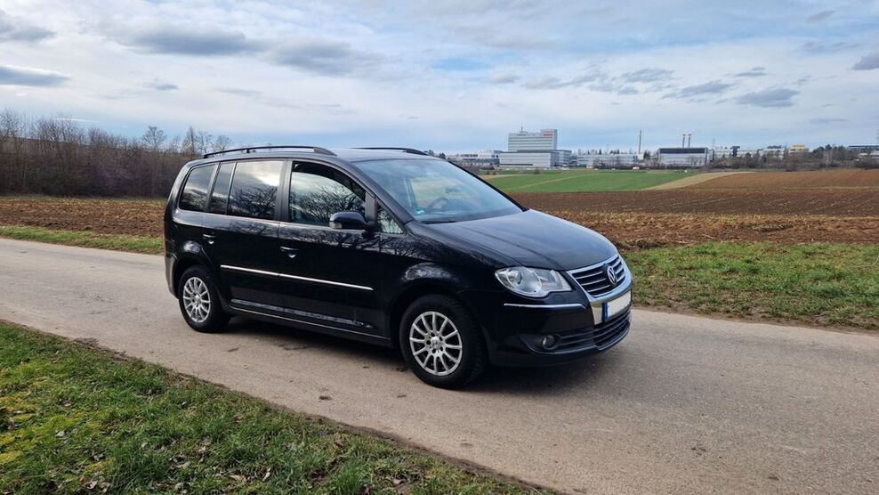 VW Touran 295.000 km 3.499 € Schwieberdingen 71701