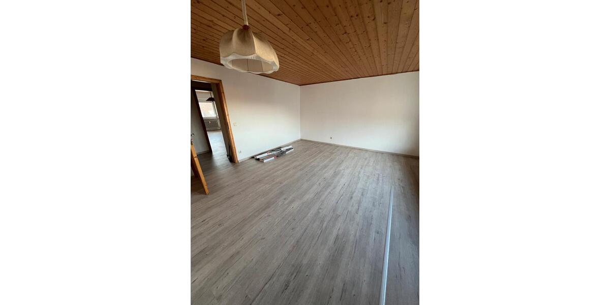 Etagenwohnung Pforzheim Nordstadt - 2 Zimmer, 59 m&sup2;, 650&euro; | Angebot:25719331