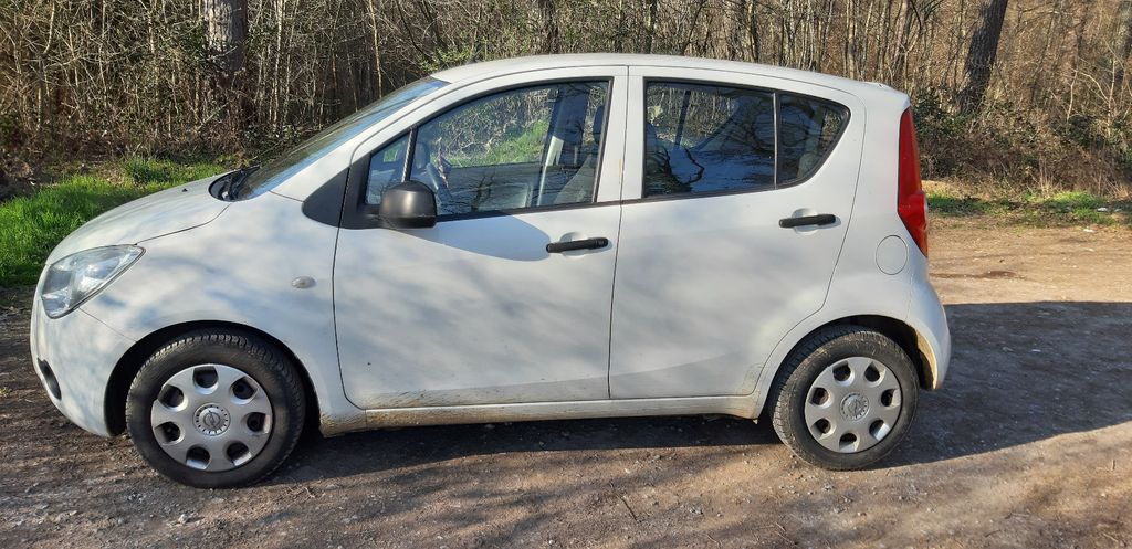 Opel Agila 73.100 km 2.950 &euro; Wiernsheim 75446