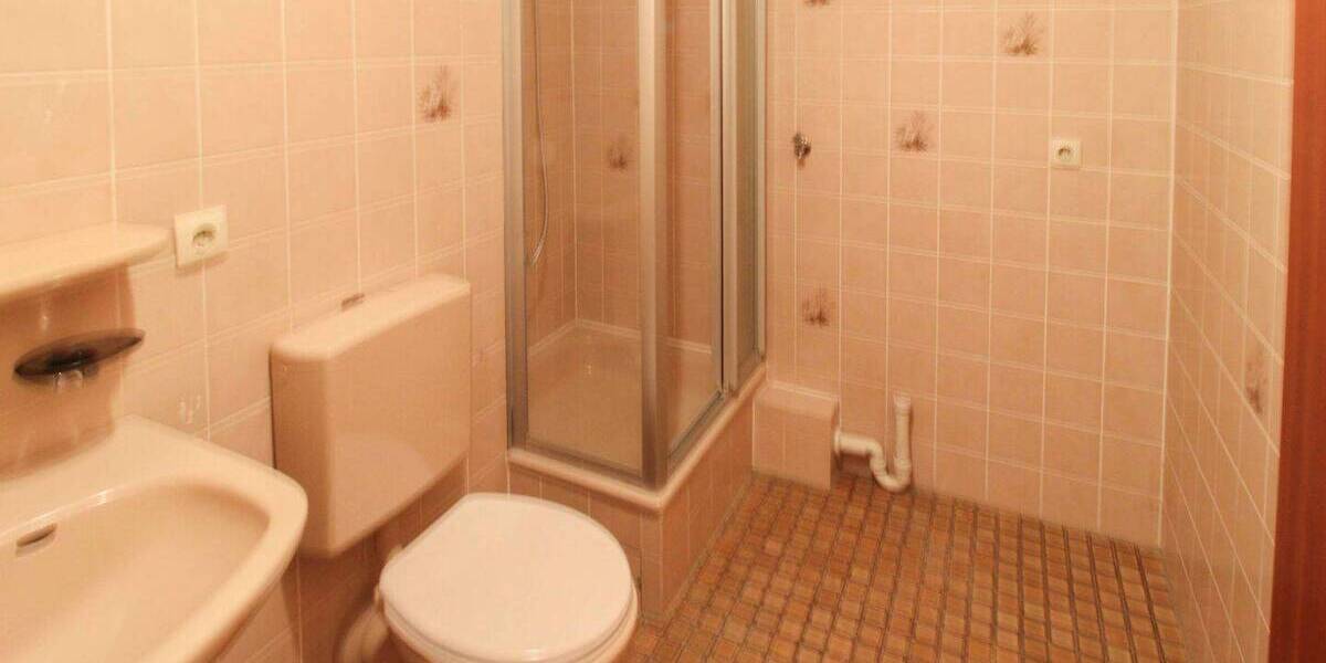 Etagenwohnung Karlsruhe Oberreut - 4 Zimmer, 107 m&sup2;, 420.000&euro; | Angebot:26876044