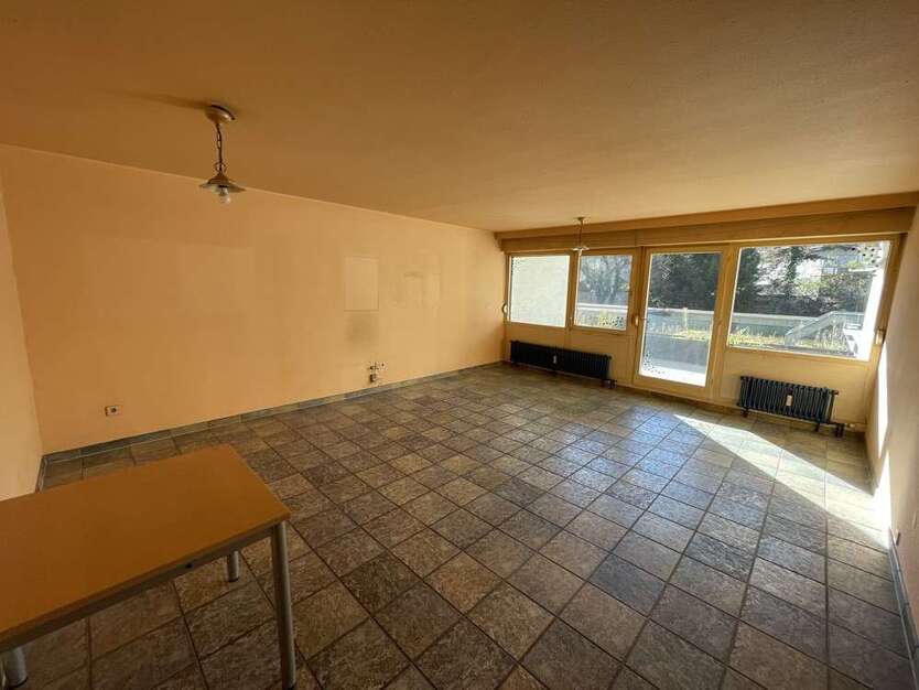 Wohnung zum Kaufen in Leonberg 225.000 € 78 m²