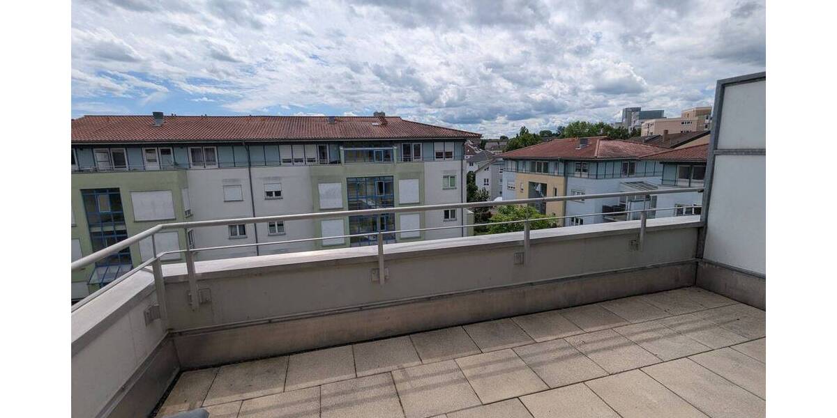 Etagenwohnung Vaihingen an der Enz - 3 Zimmer, 71 m&sup2;, 780&euro; | Angebot:26940044