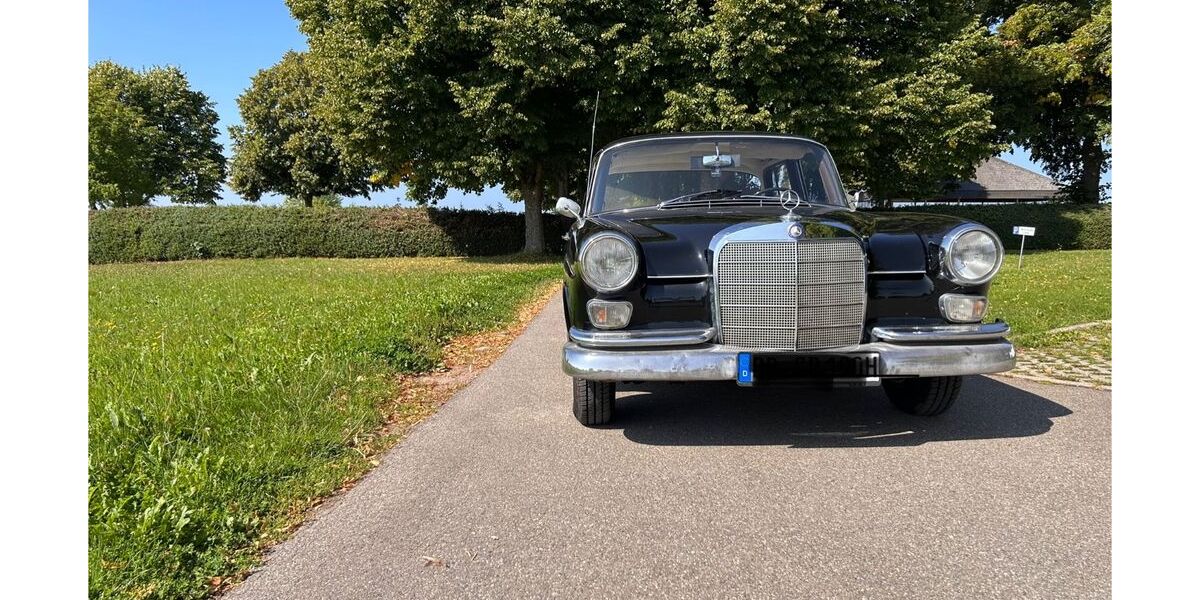 Mercedes-Benz 190 44.108 km 11.900 &euro; Neubulach 75387